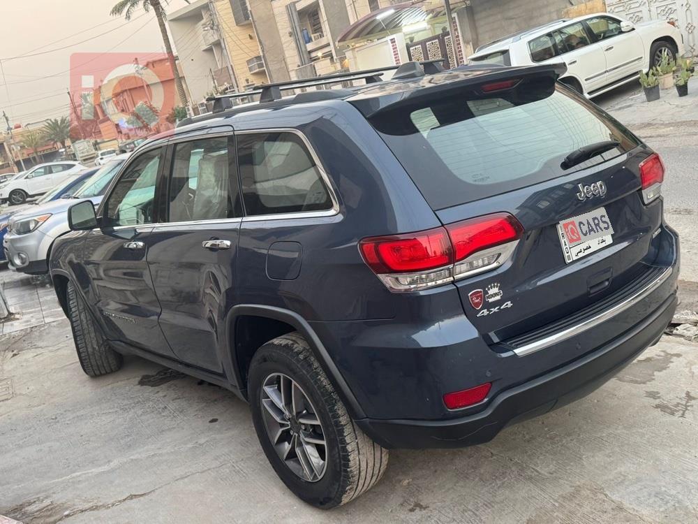 جيب جراند شيروكي